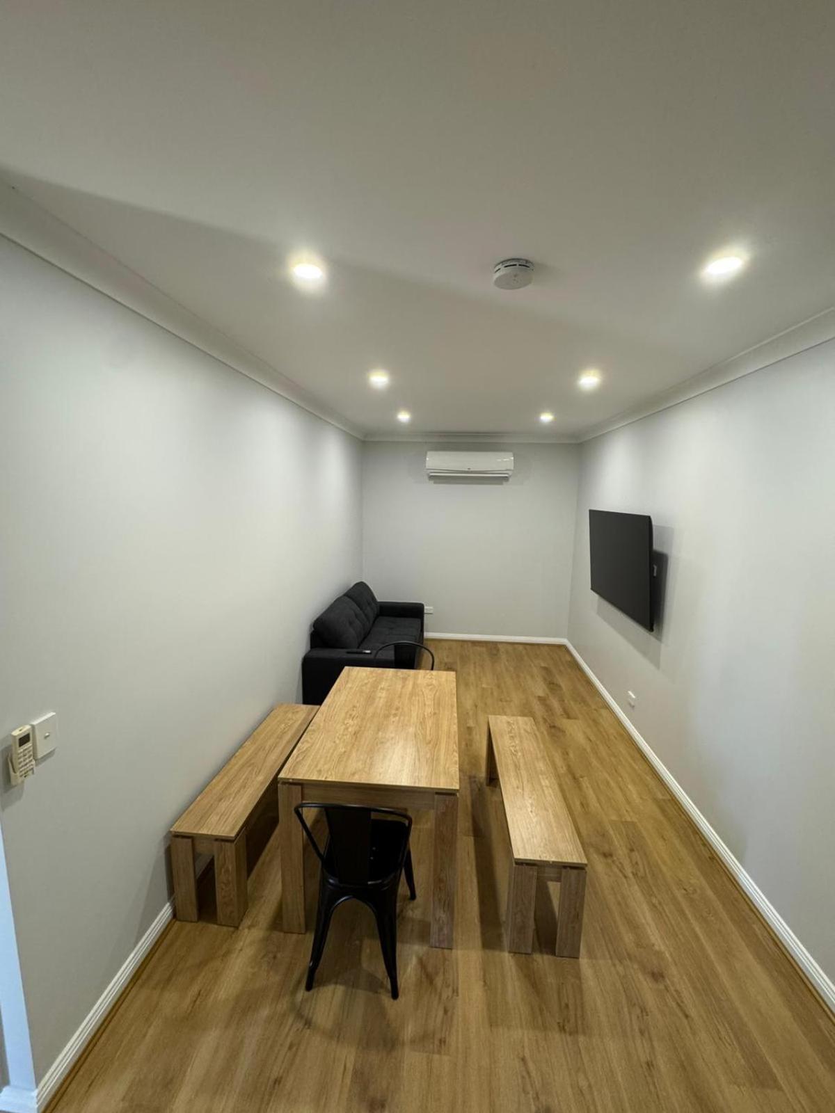 The Aston Motel Tamworth Dış mekan fotoğraf