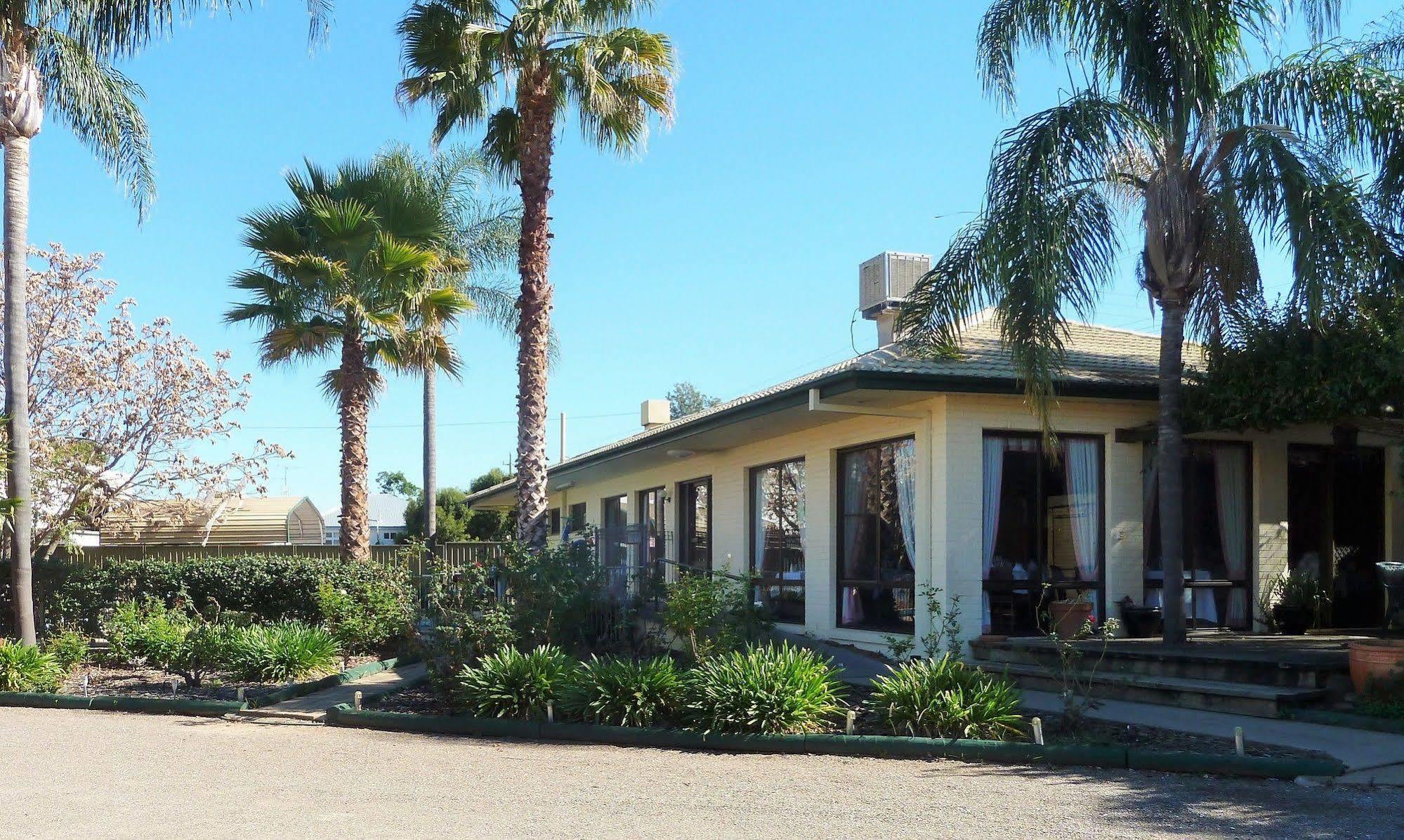 The Aston Motel Tamworth Dış mekan fotoğraf